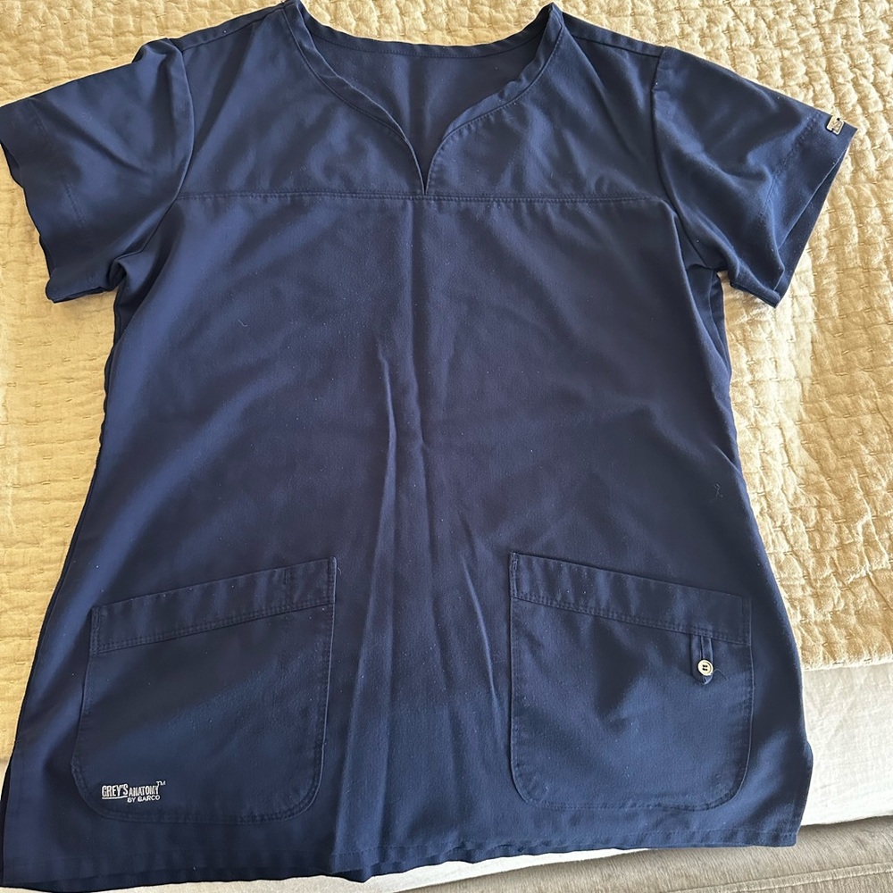 Greys Anatomy Medium Navy Scrub top